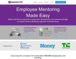 MentorcliQ logo